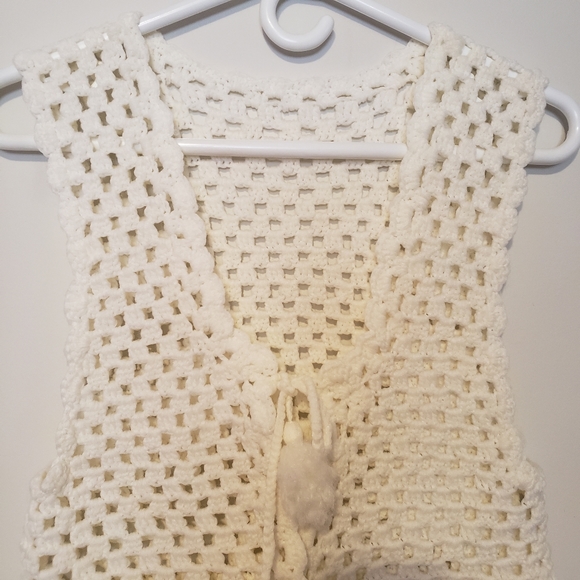 Handmade women's crochet off white  wool sweater vest - Picture 3 of 12